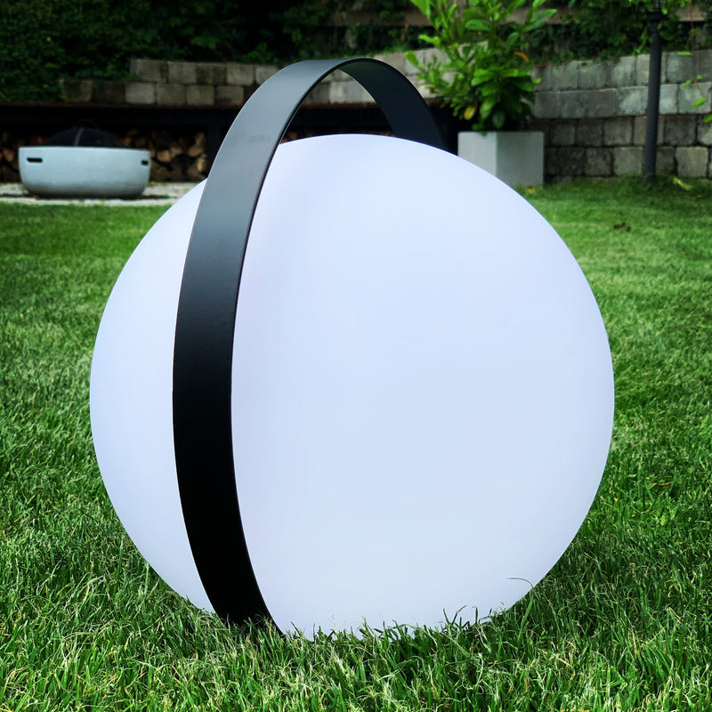 New Fame LED lampe - 2 størrelser - FEW Design